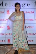 Shibani Dandekar at Fashion show, Melange with collections by Payal Singhal on 1st Aug 2015
